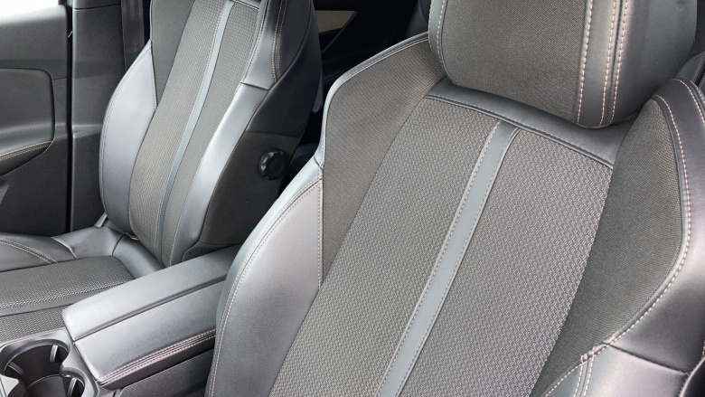 Peugeot 5008 1.2 PureTech GT 5dr Petrol Estate